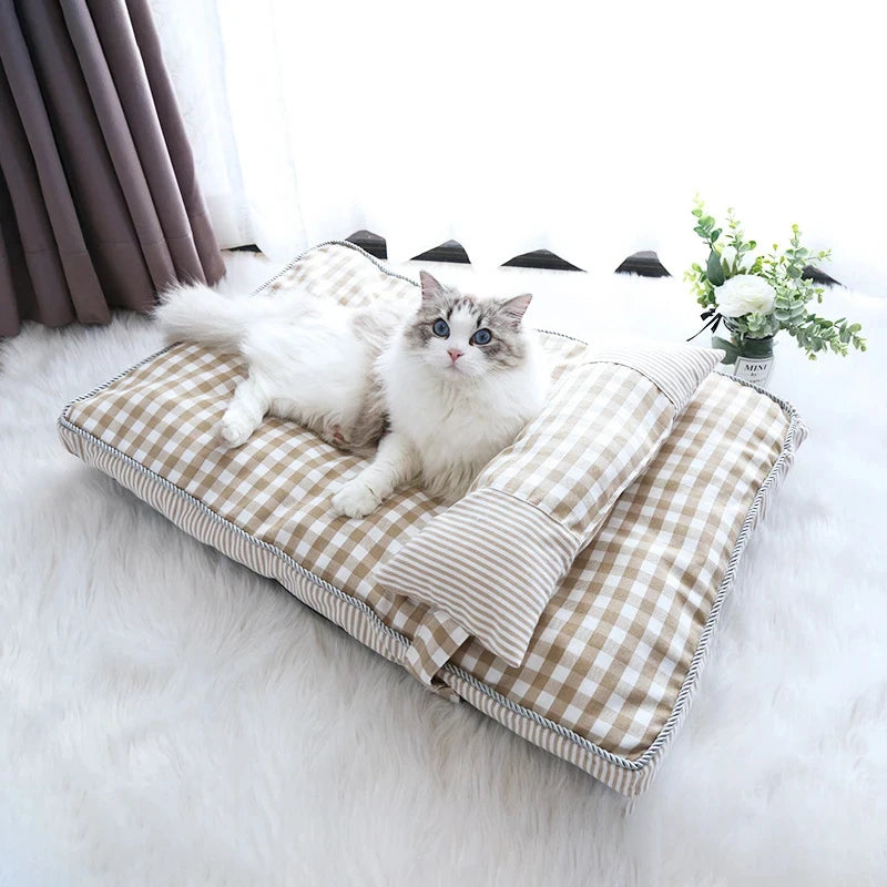 Cozy cat bed with a pillow red green brown plaid cat cushion cat mat washable cat bed